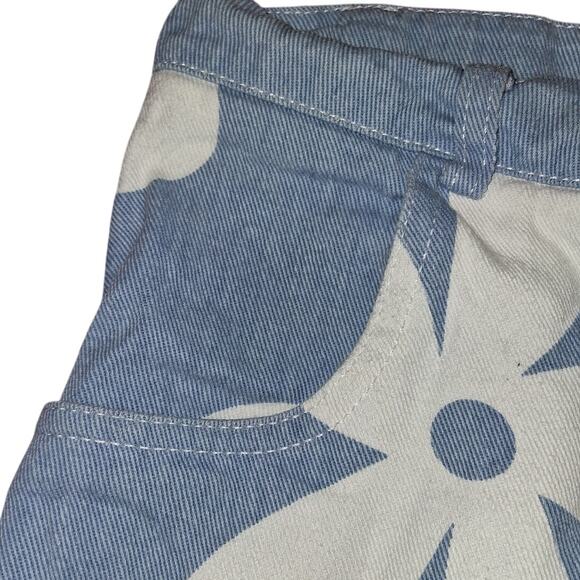 Groovy Floral Size S Light Wash Jeans - Picture 3 of 6